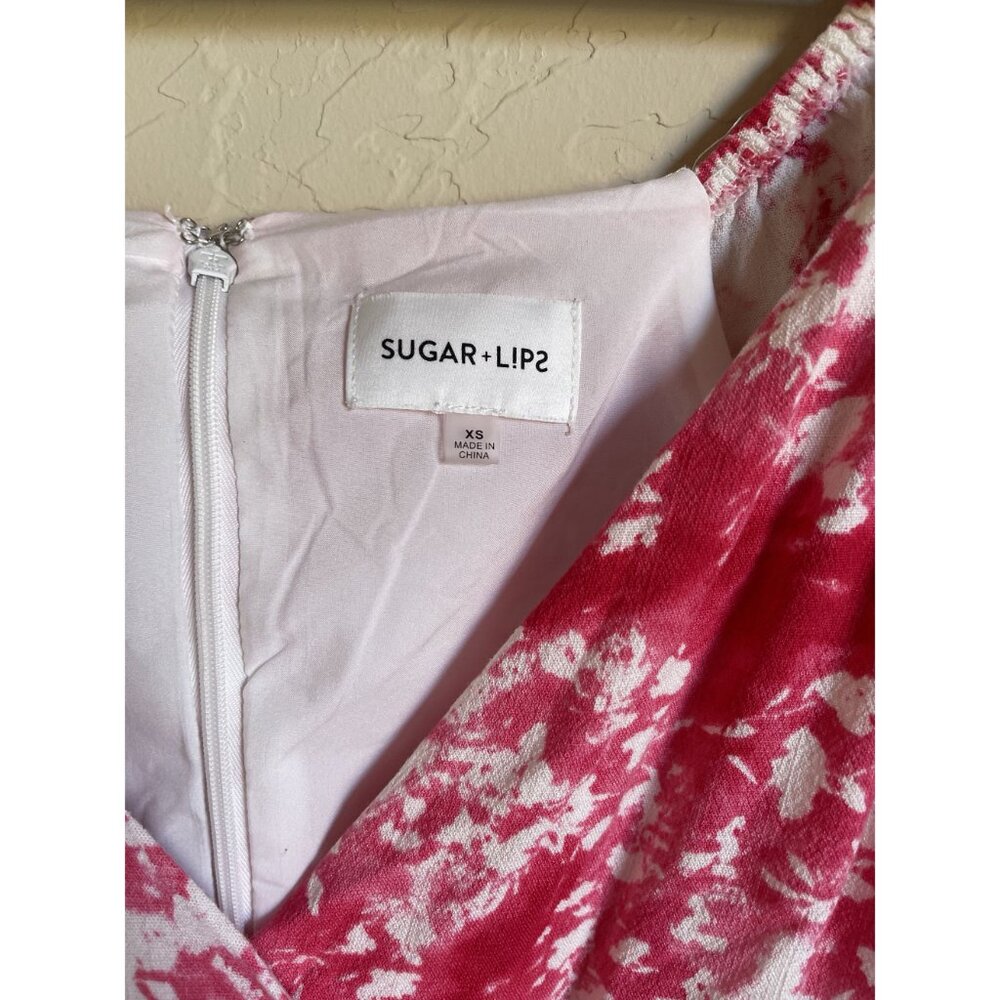 Sugarlips Coral Crush Everheart Romper XS Pink White V-Neck Short Sleeve MSRP $8 - Picture 6 of 11